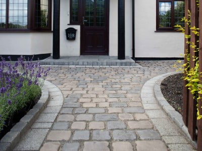 Falmouth Paving Contractors Laying Cobblestones in Falmouth 